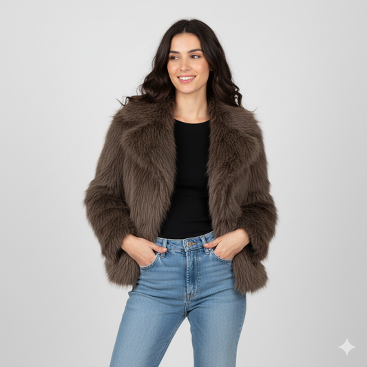 Cappotto corto in peluche